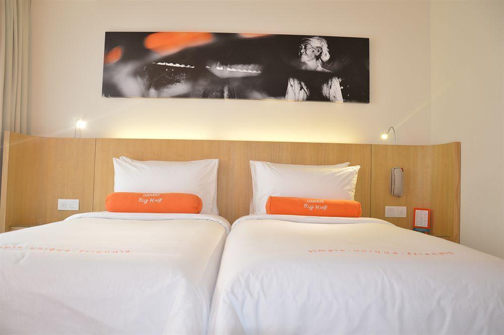 Harris Hotel Raya Kuta Lombok Kültér fotó