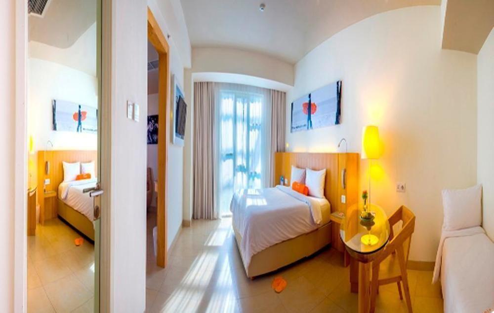 Harris Hotel Raya Kuta Lombok Kültér fotó