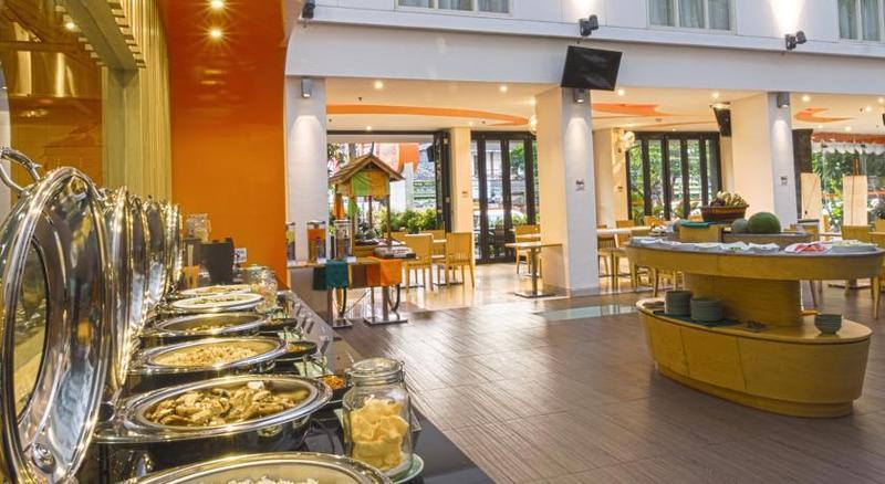 Harris Hotel Raya Kuta Lombok Kültér fotó