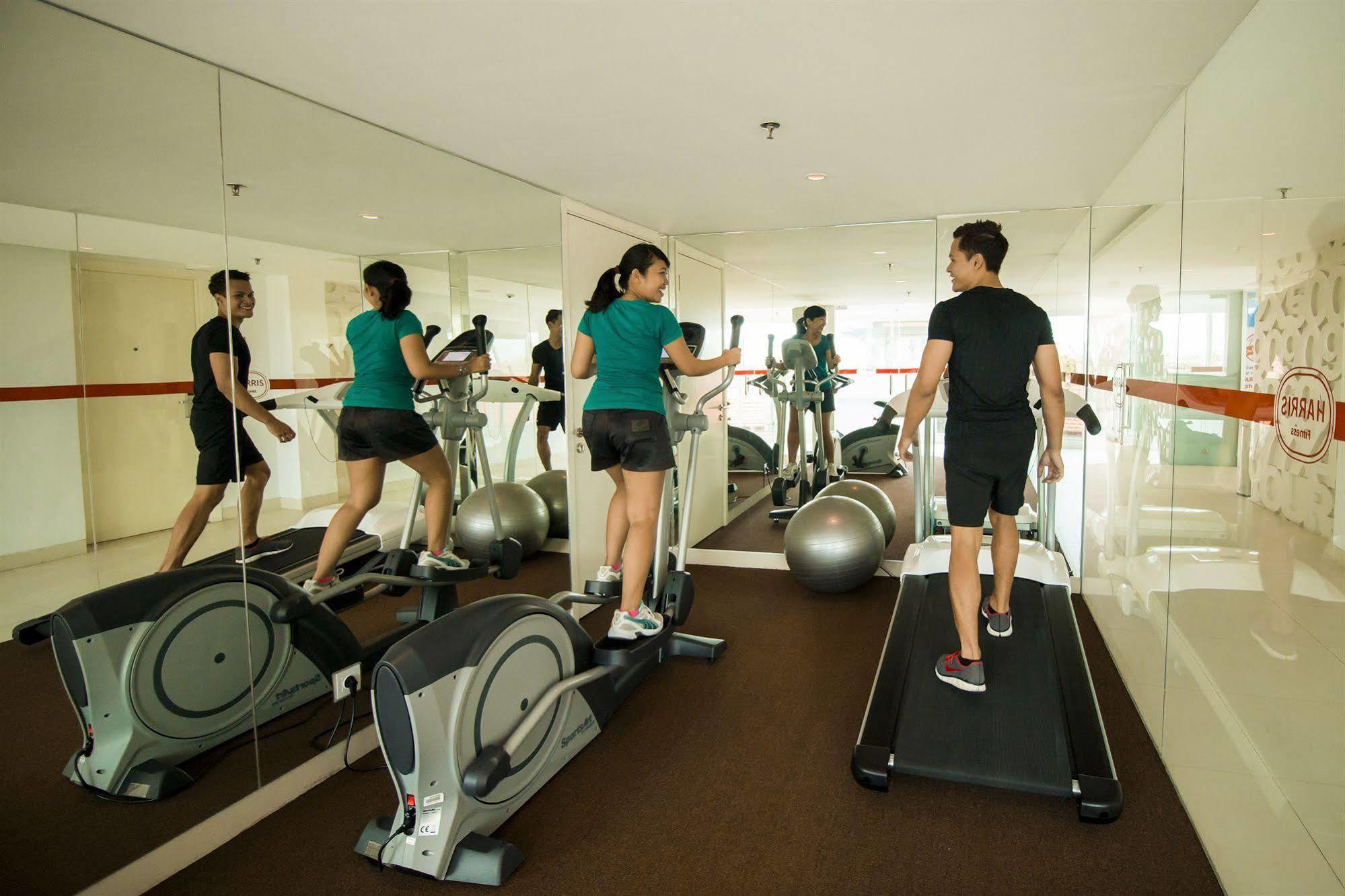Harris Hotel Raya Kuta Lombok Kültér fotó